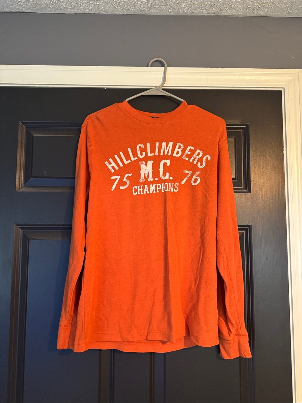 Old Navy Orange "Hillclimbers MC 75 76 Champions" Long Sleeve Tee